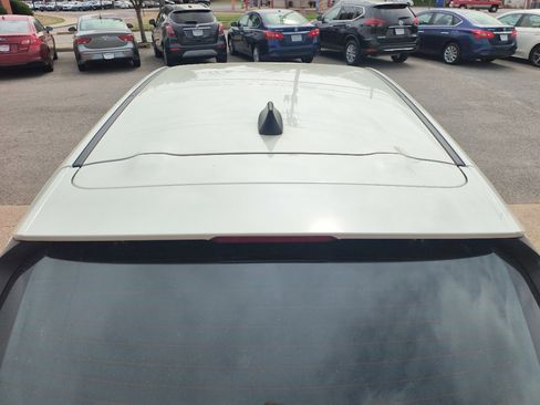 Used 2024 Subaru Impreza 2.0i image 14