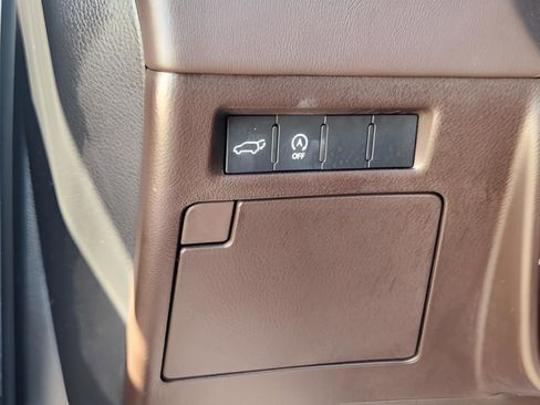 Used 2024 Lexus LX 600 4WD w/ Appearance Package image 40