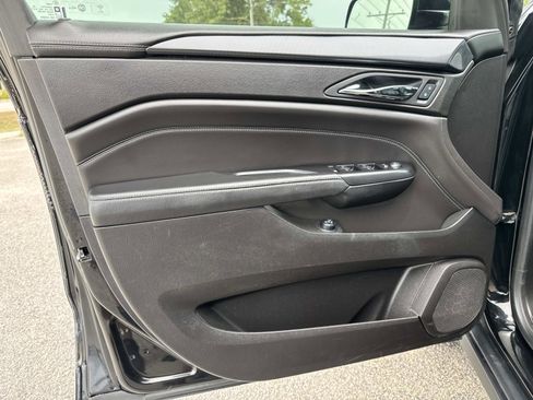 Used 2016 Cadillac SRX Performance w/ Midnight Edition Package FWD image 20