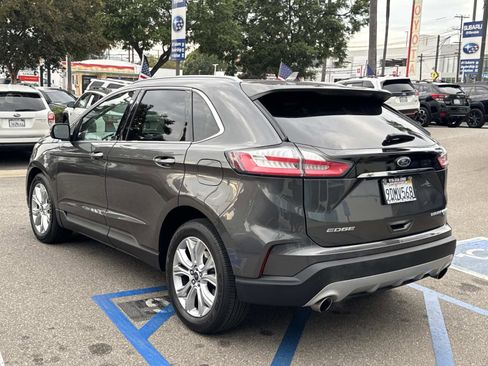 Used 2020 Ford Edge Titanium image 6