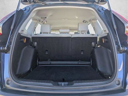 Used 2017 Honda CR-V LX image 7