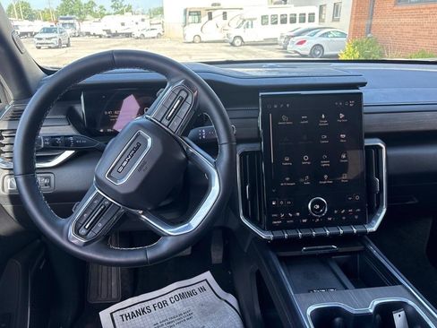 Used 2025 GMC Acadia Denali w/ LPO, Floor Liner Package AWD/4WD image 26