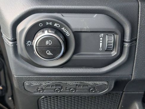 New 2026 Jeep Gladiator Rubicon AWD/4WD image 13
