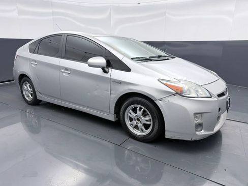Used 2011 Toyota Prius Two FWD image 1
