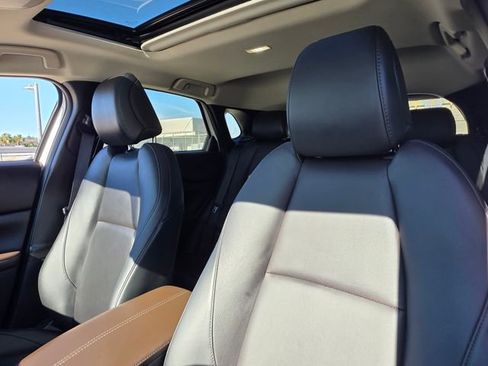 Certified 2025 MAZDA CX-30 2.5 Turbo w/ Premium Plus Pkg image 14