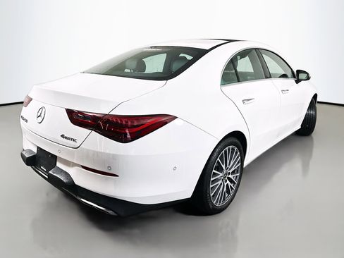 Used 2025 Mercedes-Benz CLA 250 4MATIC image 7