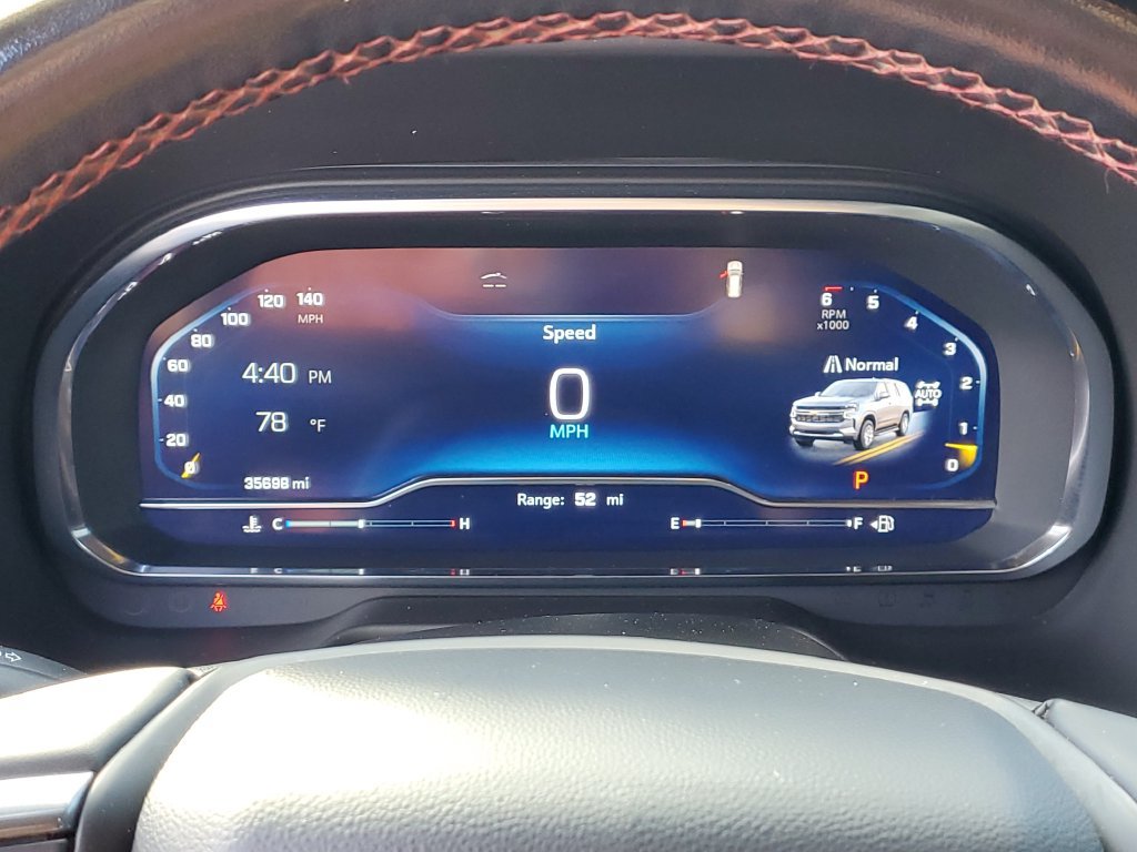 Certified 2023 Chevrolet Suburban RST w/ Luxury Package AWD/4WD image 12