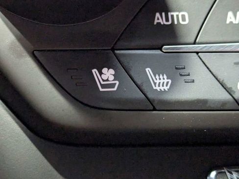 Used 2017 Chevrolet Corvette Stingray Coupe image 17