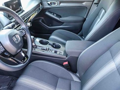 Used 2025 Honda Civic Sport image 20