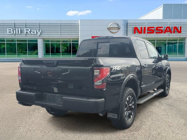 Used 2023 Nissan Titan PRO-4X w/ Pro-4x Convenience Package AWD/4WD image 4