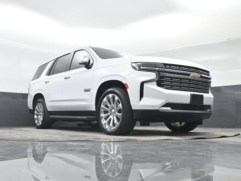 Used 2021 Chevrolet Tahoe Premier w/ Premium Package AWD/4WD image 33