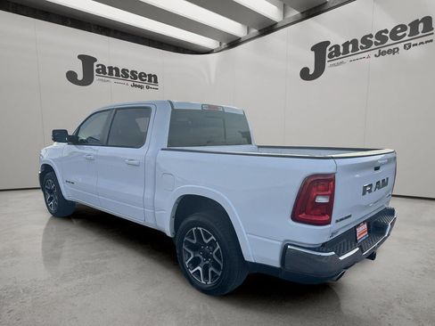 Used 2025 RAM 1500 Laramie AWD/4WD image 2