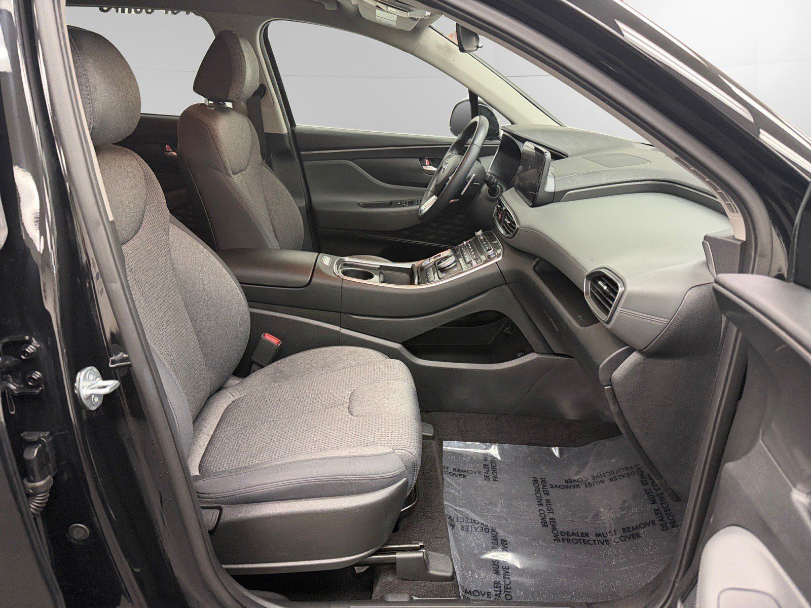 Certified 2023 Hyundai Santa Fe SEL w/ Cargo Package AWD/4WD image 15