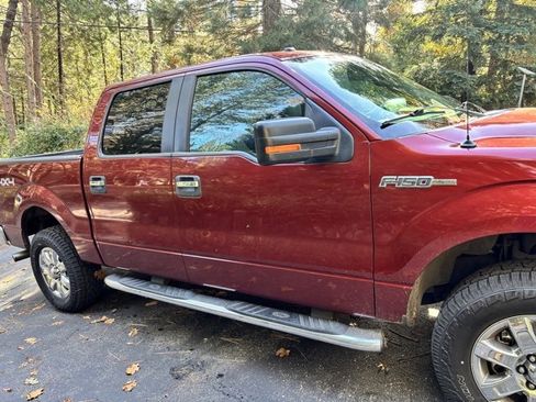 Used 2014 Ford F150 XLT w/ Equipment Group 302A Luxury image 3