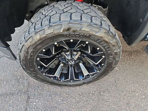 Used 2017 GMC Sierra 2500 Denali w/ Duramax Plus Package image 42