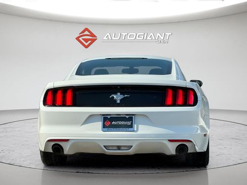 Used 2017 Ford Mustang V6 image 6