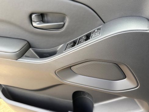 New 2026 Nissan Frontier S w/ Tow Package image 17