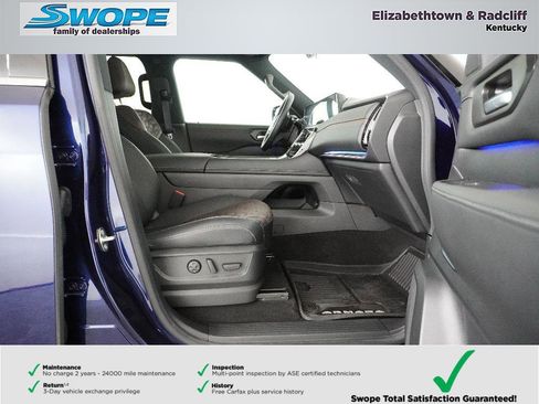 Used 2025 Nissan Armada Platinum image 10