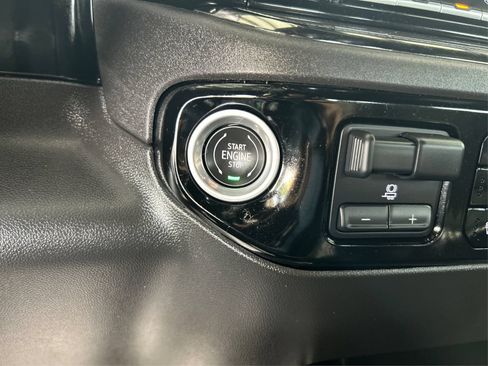 Used 2023 Chevrolet Silverado 1500 ZR2 w/ ZR2 Bison Edition AWD/4WD image 29