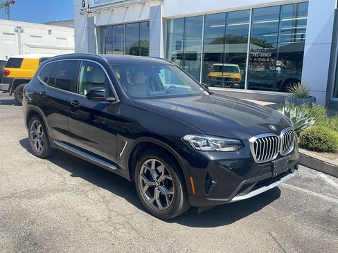 Used 2022 BMW X3 sDrive30i w/ Convenience Package RWD image 2