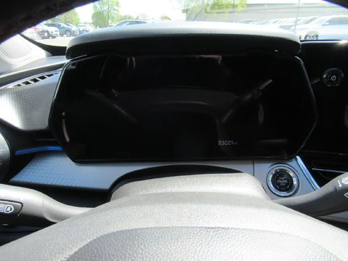 Certified 2024 Chevrolet Trax LT w/ Driver Confidence Package FWD image 12