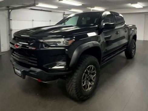 Certified 2024 Chevrolet Colorado ZR2 w/ ZR2 Convenience Package III AWD/4WD image 4