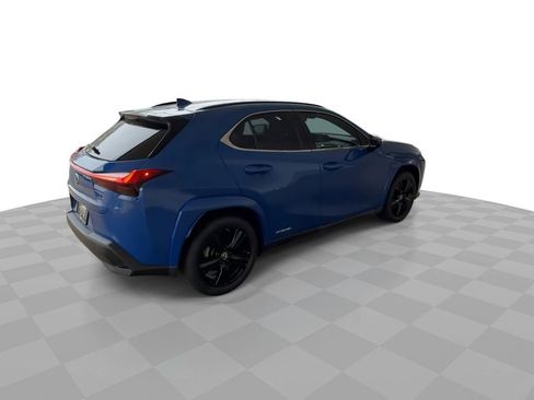 Used 2021 Lexus UX 250h w/ Premium Package image 8