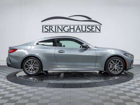 Used 2026 BMW 430i xDrive Coupe w/ Premium Package AWD/4WD image 4