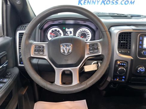 Used 2022 RAM 1500 Warlock AWD/4WD image 25