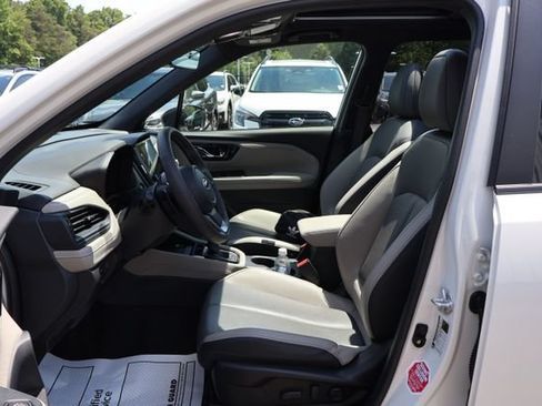 Certified 2025 Subaru Forester Limited w/ Protection Package AWD/4WD image 18