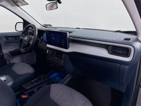 Used 2025 Ford Maverick XLT image 26