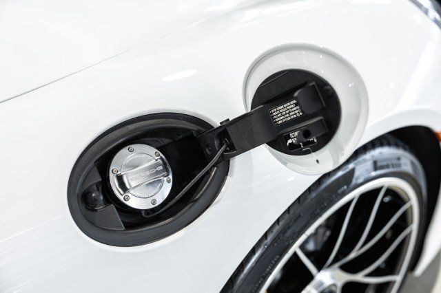 Used 2018 Porsche 911 Turbo S AWD/4WD image 32