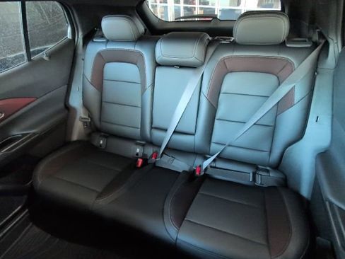 New 2026 Chevrolet Equinox EV RS image 8