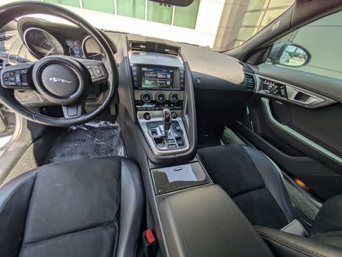 Used 2017 Jaguar F-TYPE Coupe RWD image 14