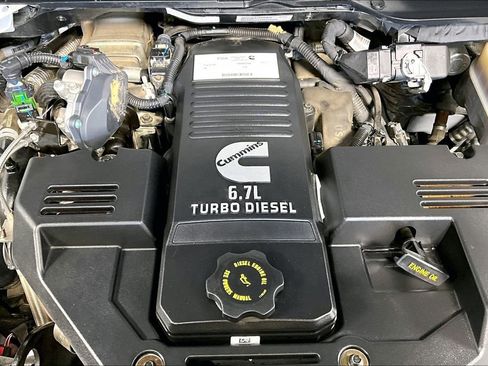 Used 2020 RAM 3500 Big Horn image 31