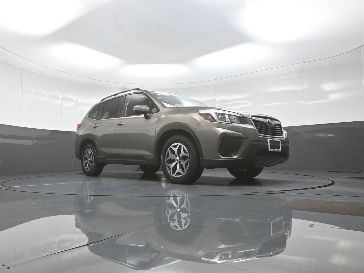 Used 2019 Subaru Forester Premium w/ All-Weather Package AWD/4WD image 9