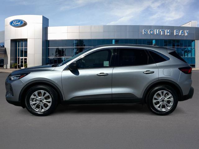 Certified 2023 Ford Escape Active FWD image 2