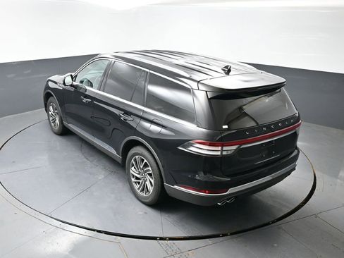 Used 2023 Lincoln Aviator AWD image 19