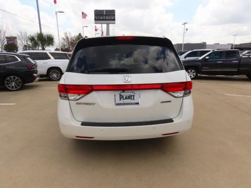Used 2016 Honda Odyssey Touring image 11