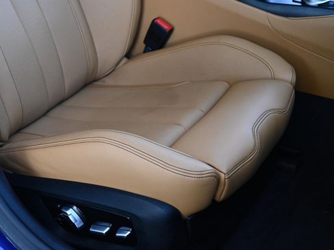 Used 2020 BMW M5 w/ Executive Package image 39