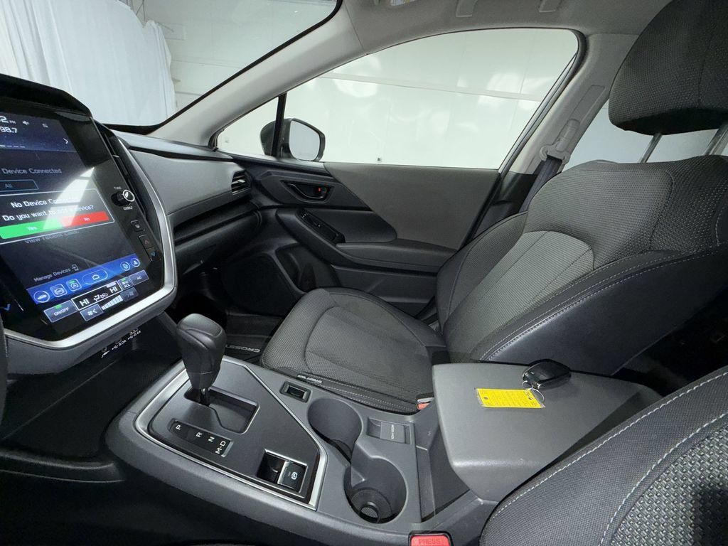 Used 2024 Subaru Crosstrek 2.0i Premium AWD/4WD image 9