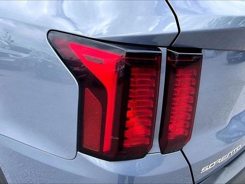 Used 2023 Kia Sorento X-Line EX image 42