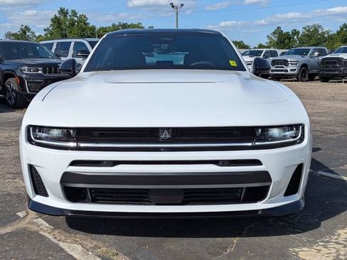 New 2026 Dodge Charger R/T AWD/4WD image 9