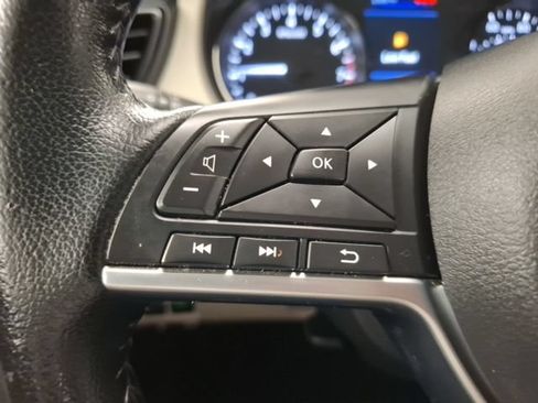 Used 2022 Nissan Rogue Sport SV w/ Technology Package FWD image 20