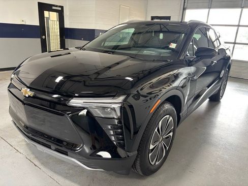New 2025 Chevrolet Blazer EV LT FWD image 33