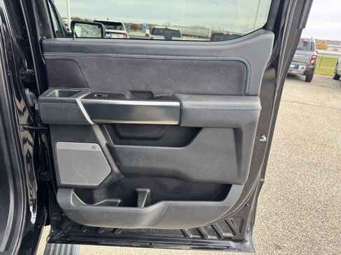 Used 2024 Ford F150 Platinum image 35
