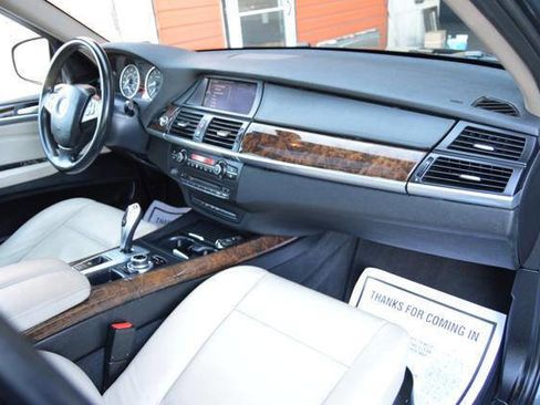 Used 2013 BMW X5 xDrive35i image 16