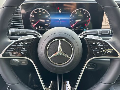 New 2026 Mercedes-Benz GLB 250 image 17