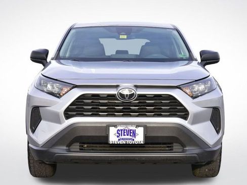 Used 2022 Toyota RAV4 LE image 7