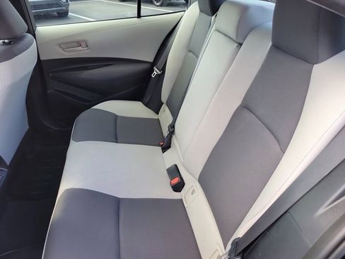 Used 2023 Toyota Corolla LE image 14